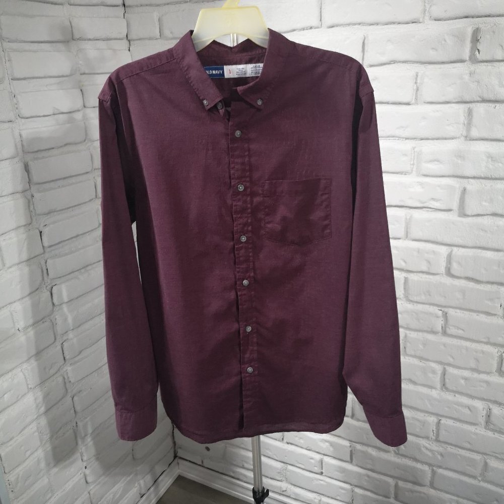 Old Navy Everyday Men's Size Large Burgundy Button Down Built in Flex Shirt